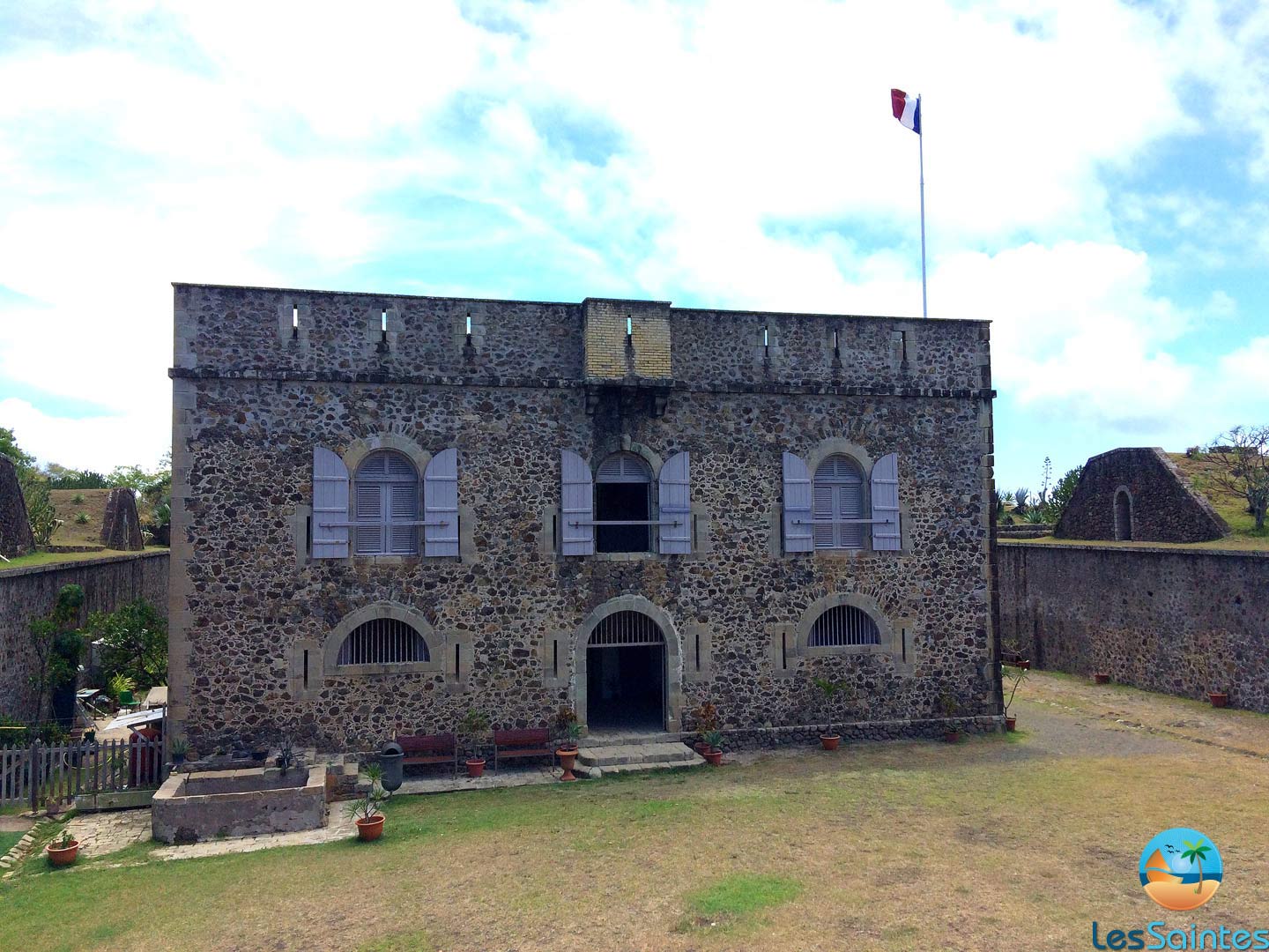 Façade du fort Napoléon